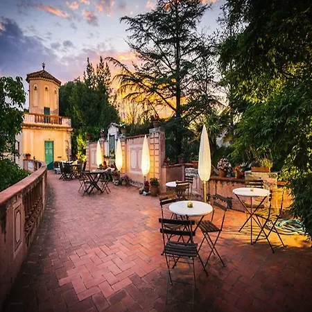 Els Jardins De La Martana فندق