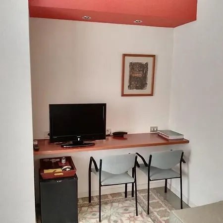 Els Jardins De La Martana Hotel 3*
