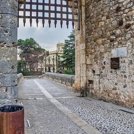 Els Jardins De La Martana Hotel