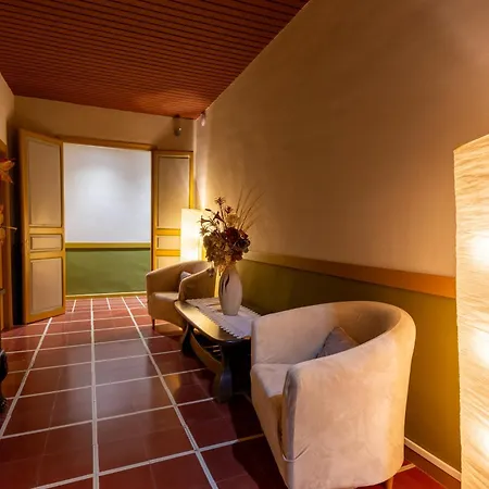 Els Jardins De La Martana Hotel 3*